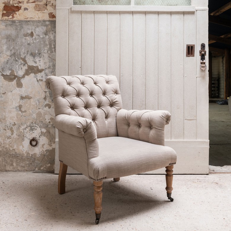 The one armchair outlet
