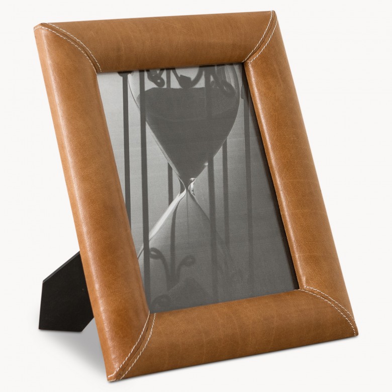 Redlands Large Leather Frame One World