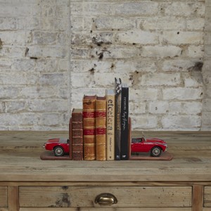 Car bookend