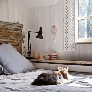 Janice Issitt vintage inspired bedroom makeover